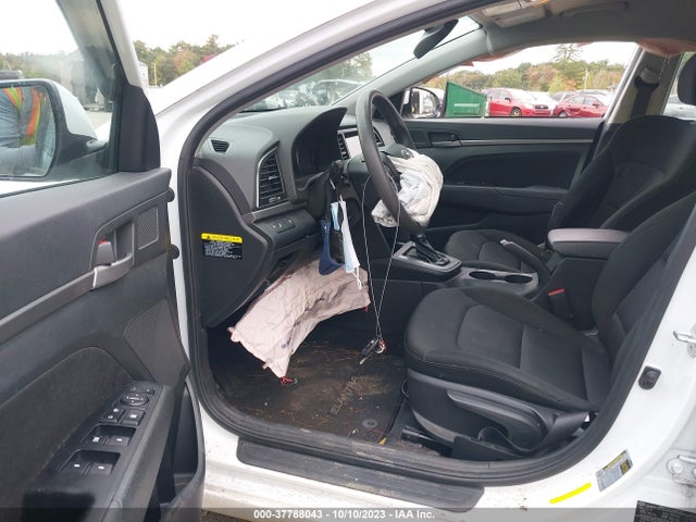 2018 HYUNDAI ELANTRA SEL VIN: 5NPD84LF0JH366532