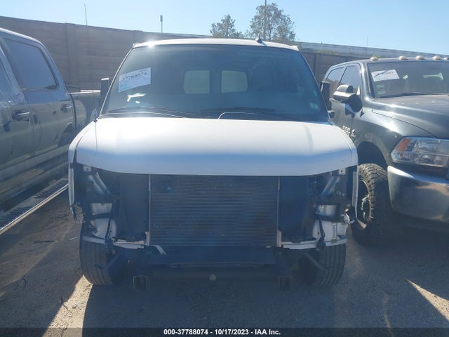 Chevrolet EXPRESS CARGO VAN 2021 1GCWGAFP3M1243818 Image 13