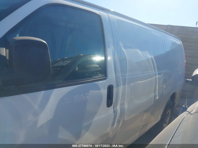 Chevrolet EXPRESS CARGO VAN 2021 1GCWGAFP3M1243818 Image 15