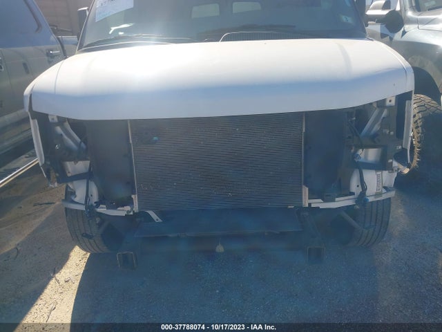 Chevrolet EXPRESS CARGO VAN 2021 1GCWGAFP3M1243818 Image 6
