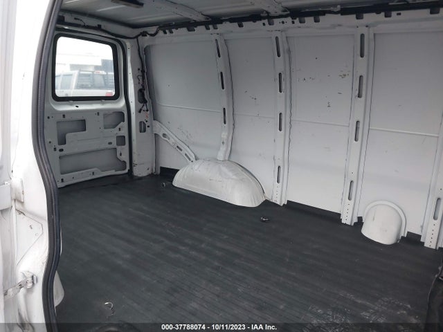 Chevrolet EXPRESS CARGO VAN 2021 1GCWGAFP3M1243818 Image 8