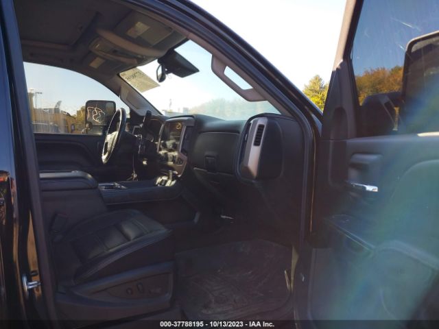 1GT12UEG8GF215743 GMC Sierra 2500hd Denali