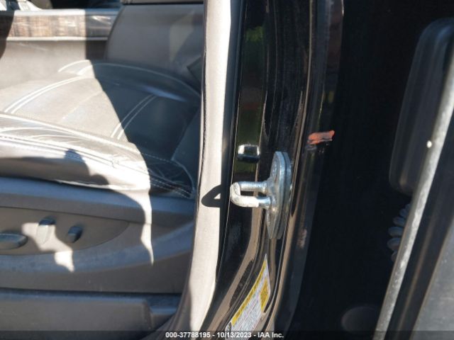 1GT12UEG8GF215743 GMC Sierra 2500hd Denali