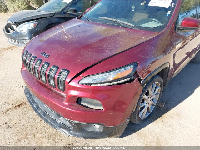 2018 JEEP CHEROKEE LATITUDE TECH CONNECT FWD VIN: 1C4PJLCB2JD612396