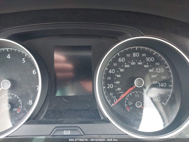 3VWW57AU0KM022194 Volkswagen GOLF S/SE