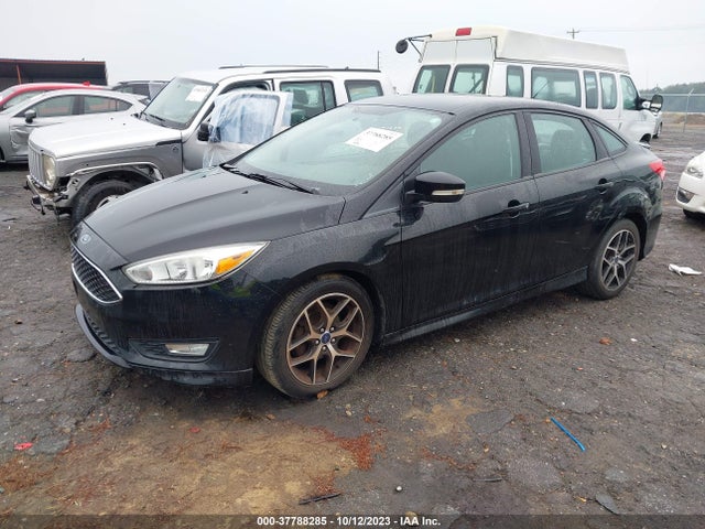 Ford FOCUS SE 2016 1FADP3F21GL350212 Image 2