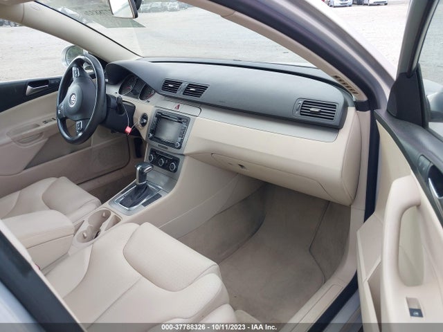 2010 VOLKSWAGEN PASSAT WAGON KOMFORT VIN: WVWXM9AN9AE081831