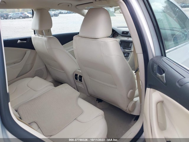 2010 VOLKSWAGEN PASSAT WAGON KOMFORT VIN: WVWXM9AN9AE081831