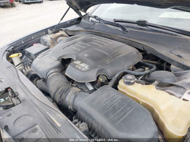 2C3CCAKG9EH365787 Chrysler 300C