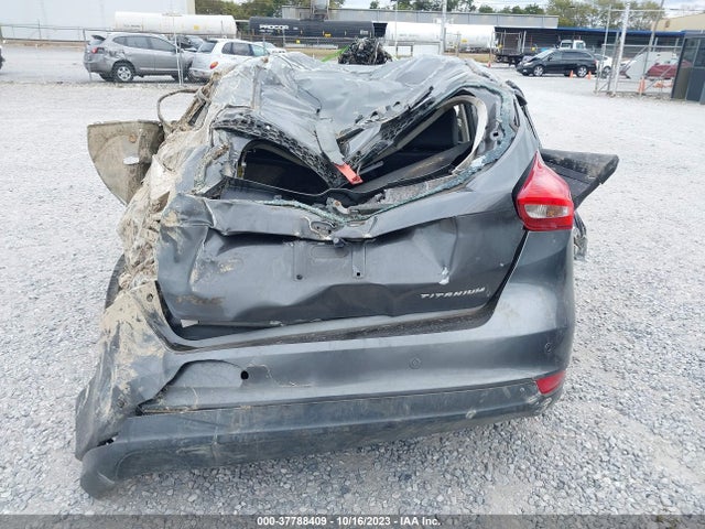 2015 FORD FOCUS TITANIUM VIN: 1FADP3N23FL386743