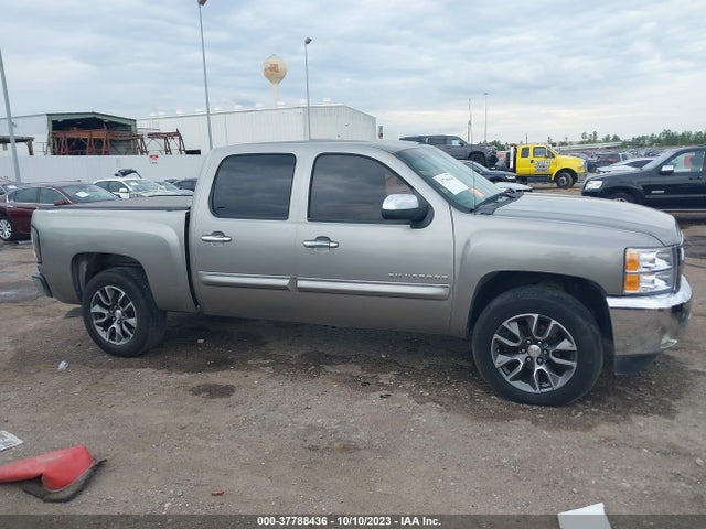 2013 CHEVROLET SILVERADO 1500 LT VIN: 3GCPCSE06DG171797