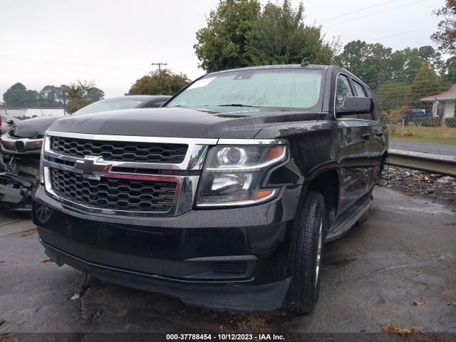 Chevrolet Tahoe Lt 2017 1GNSCBKC7HR292876 Image 2