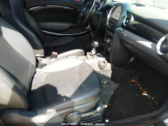 2012 MINI COOPER CONVERTIBLE WMWZN3C57CT134117 Photo 4