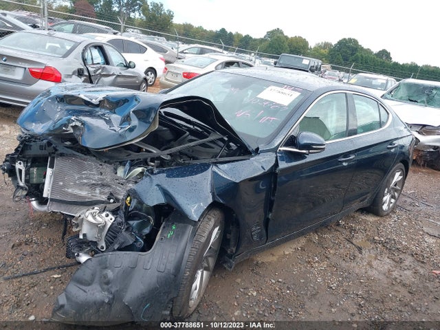 Genesis G70 2.0T 2022 KMTG34TA5NU087011 Image 2