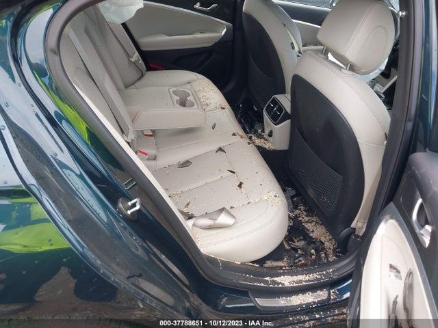 Genesis G70 2.0T 2022 KMTG34TA5NU087011 Image 8