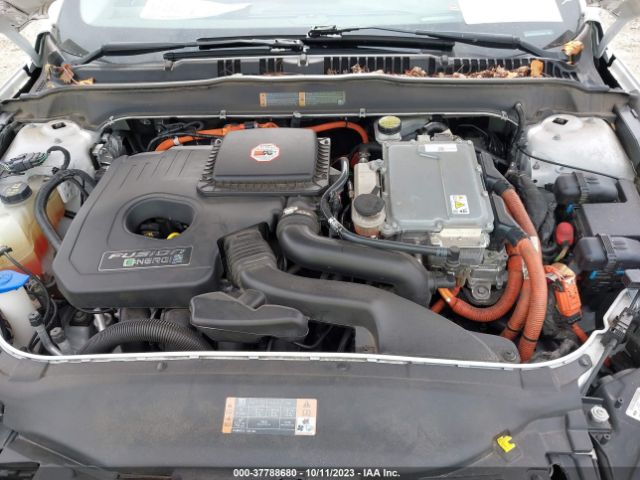 3FA6P0SU4GR140963 Ford Fusion Energi Titanium