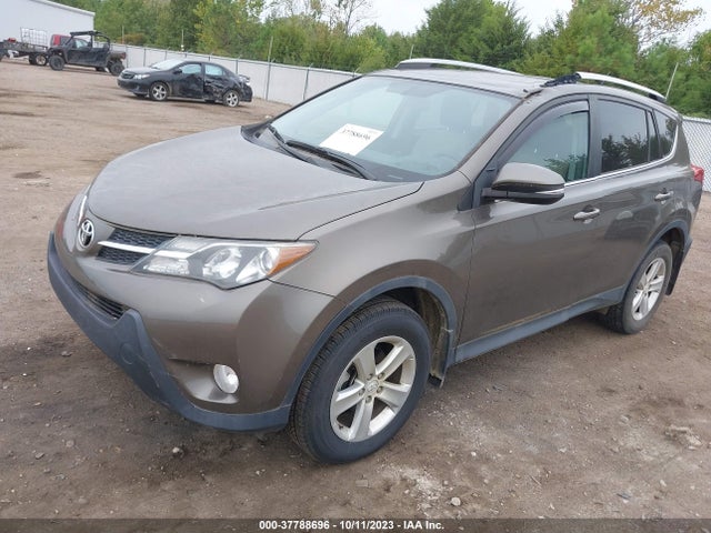 2014 TOYOTA RAV4 XLE VIN: 2T3RFREV3EW136804