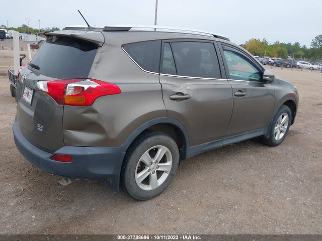 2014 TOYOTA RAV4 XLE VIN: 2T3RFREV3EW136804