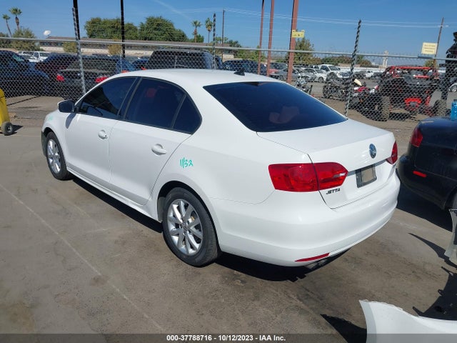 2012 VOLKSWAGEN JETTA SEDAN SE W/CONVENIENCE PZEV VIN: 3VWDP7AJ7CM304583