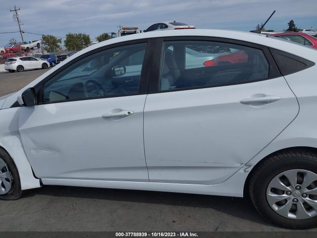 Hyundai ACCENT SE 2016 KMHCT4AE2GU122931 Image 15