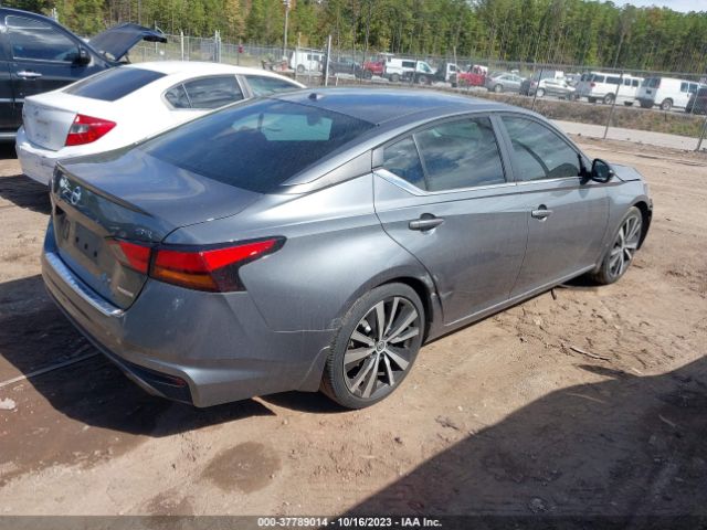 1N4AL4CV1MN355820 Nissan Altima 2.0 Sr