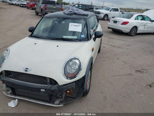 WMWXP5C51H3B77813 Mini Hardtop 2 Door Cooper