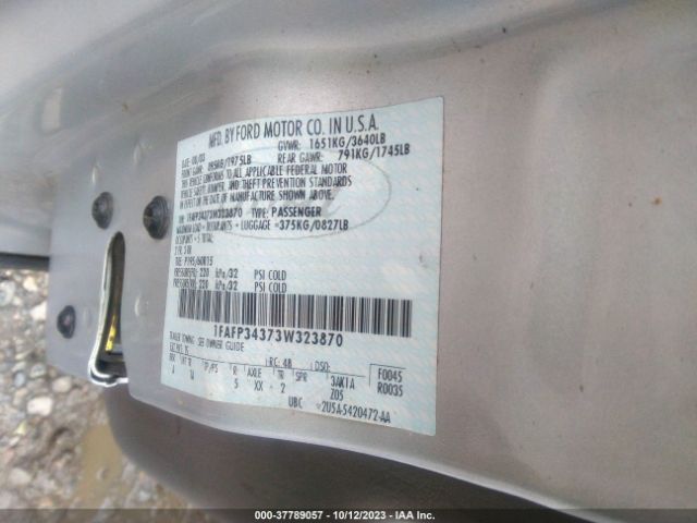 2003 FORD FOCUS 1FAFP34373W323870 Photo 8