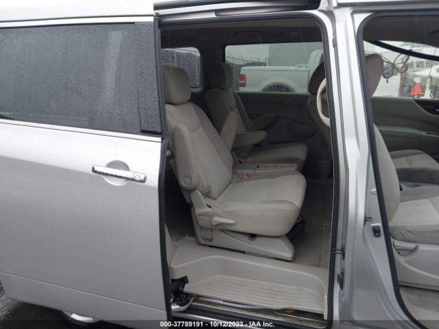 JN8AE2KP6E9102597 Nissan Quest Sv