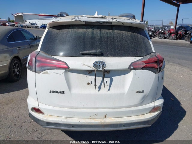 Toyota Rav4 Xle 2017 JTMWFREV6HJ101311 Image 15