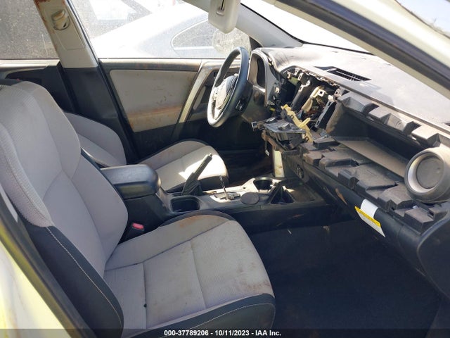 Toyota Rav4 Xle 2017 JTMWFREV6HJ101311 Image 5