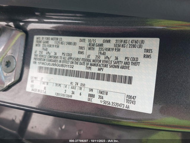1FMCU0J95GUB31132 Ford Escape Titanium