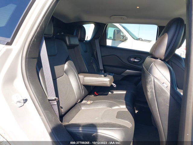 1C4PJMMN7ND528871 Jeep Cherokee Latitude Lux
