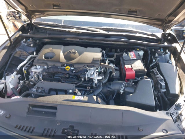Toyota CAMRY LE 2018 JTNB11HK6J3031069 Image 10