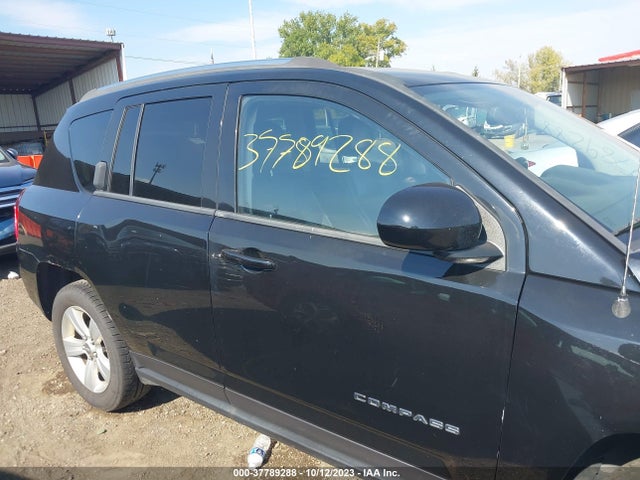 Jeep Compass Latitude 2014 1C4NJDEB1ED863782 Image 13