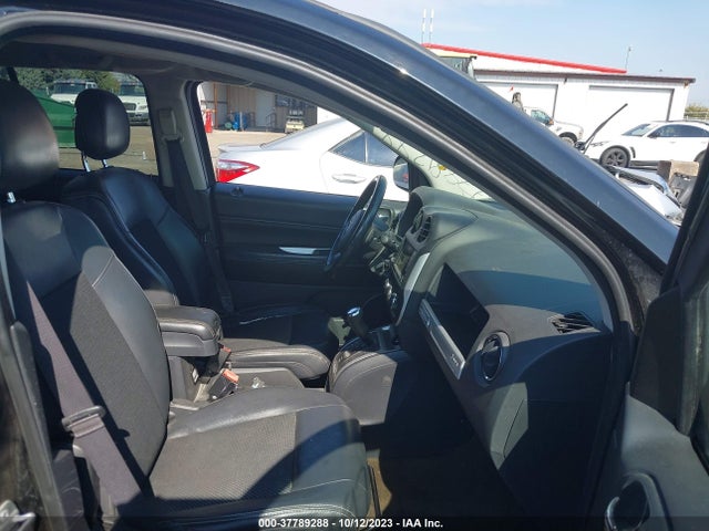 Jeep Compass Latitude 2014 1C4NJDEB1ED863782 Image 5