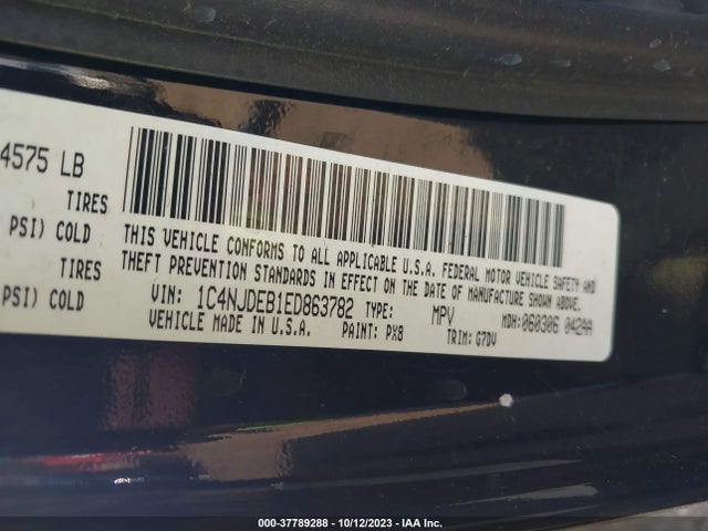 Jeep Compass Latitude 2014 1C4NJDEB1ED863782 Image 9