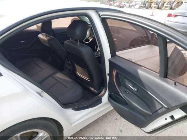 WBA3B1G55ENT00901 BMW 3 Series 320i