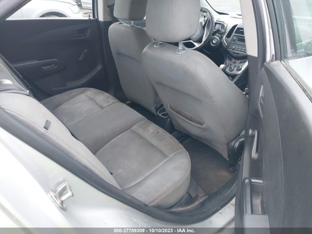 Chevrolet SONIC LS 2016 1G1JA5SG1G4153233 Image 8