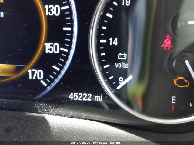 2018 BUICK ENVISION PREMIUM VIN: LRBFX3SX2JD116441
