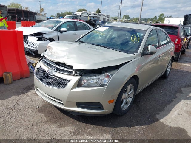 Chevrolet Cruze 1lt 2014 1G1PC5SB8E7280646 Image 2