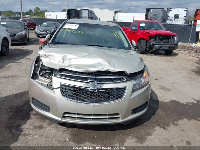 Chevrolet Cruze 1lt 2014 1G1PC5SB8E7280646 Image 6