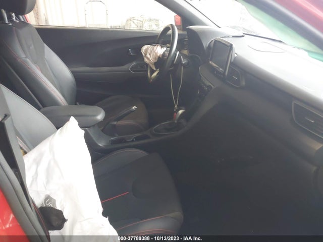 Hyundai Veloster 2.0 Premium 2019 KMHTG6AF6KU009792 Image 5