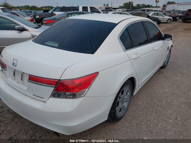 2012 HONDA ACCORD SDN SE VIN: 1HGCP2F64CA135613