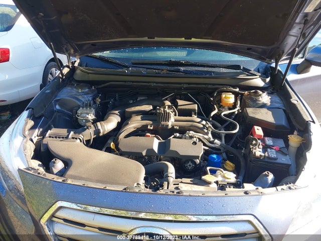 Subaru Outback 2.5i Limited 2015 4S4BSALC3F3210996 Image 10