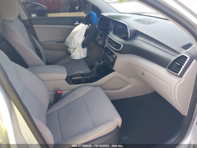 2019 HYUNDAI TUCSON KM8J23A47KU031626 Photo 4