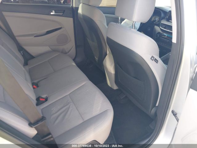 2019 HYUNDAI TUCSON KM8J23A47KU031626 Photo 7