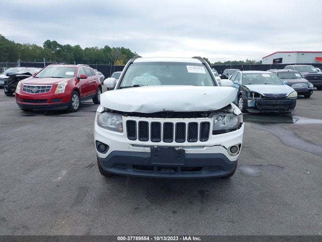 Jeep Compass Latitude 2016 1C4NJDEB8GD685310 Image 12