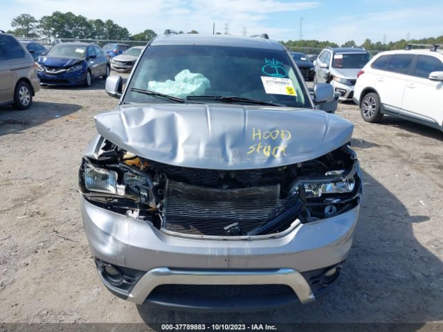 3C4PDCGGXJT495545 Dodge Journey Crossroad