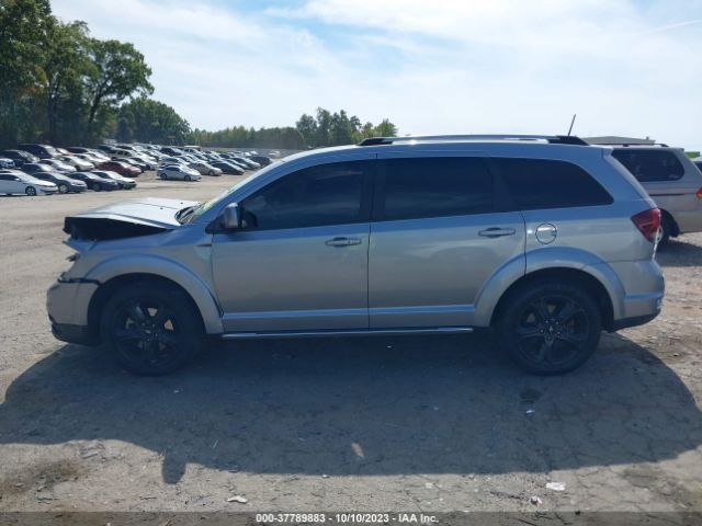 3C4PDCGGXJT495545 Dodge Journey Crossroad
