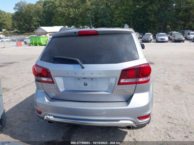 3C4PDCGGXJT495545 Dodge Journey Crossroad